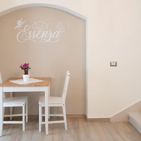Essenza Bed & Breakfast Massafra Bagian luar foto