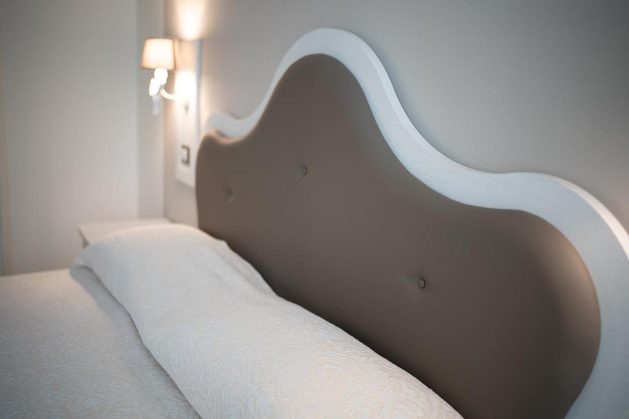 Essenza Bed & Breakfast Massafra Bagian luar foto